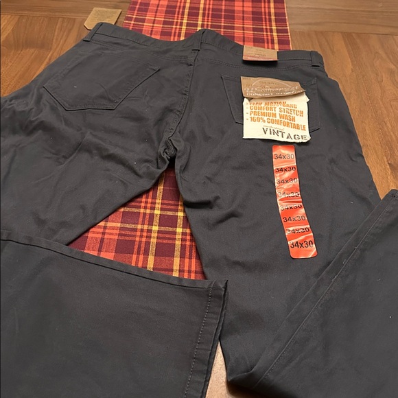 Weatherproof Jeans - Picture 7 of 7